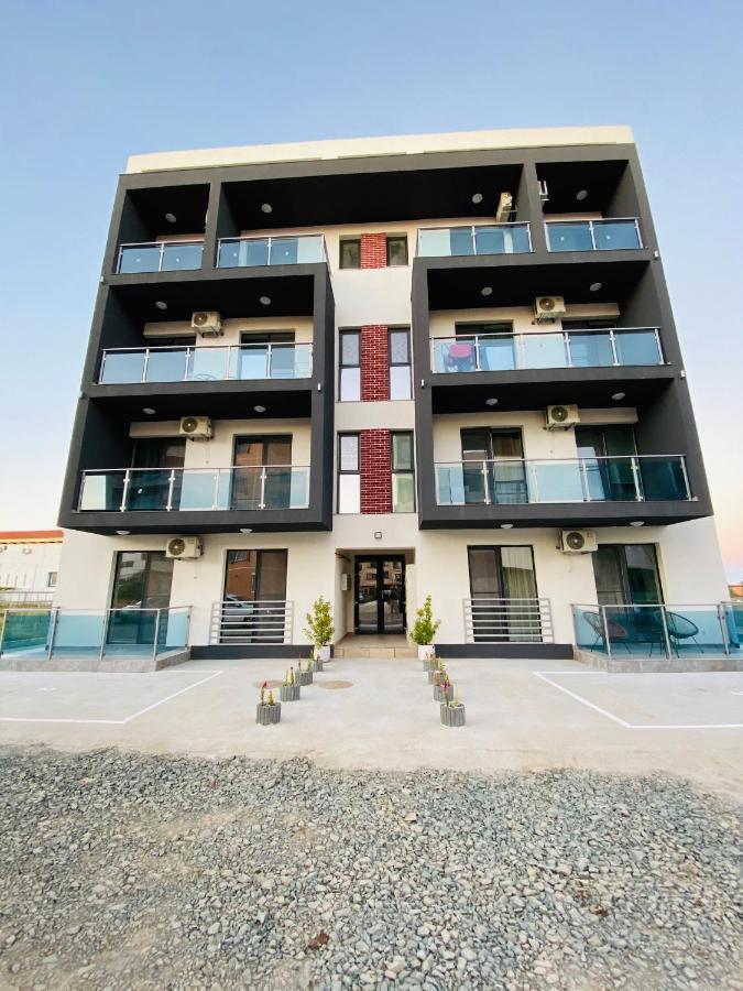 Beach Apartment By Mamaia Nord Navodari Exterior photo